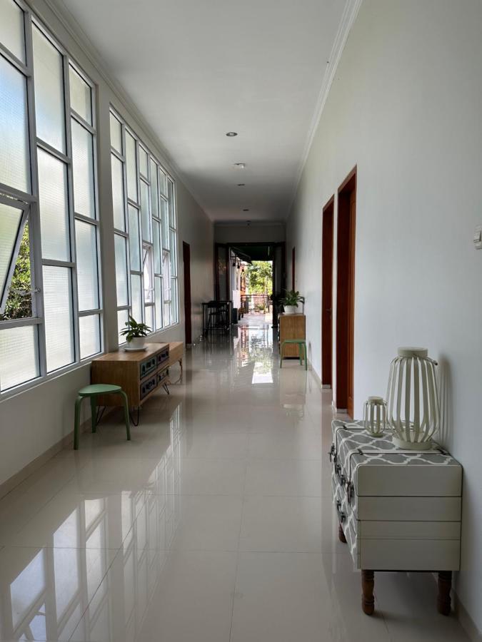 Cendhani Raras Gallery Kejayan ภายนอก รูปภาพ