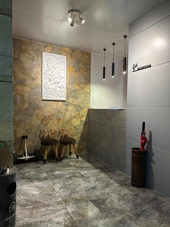Cendhani Raras Gallery Kejayan ภายนอก รูปภาพ