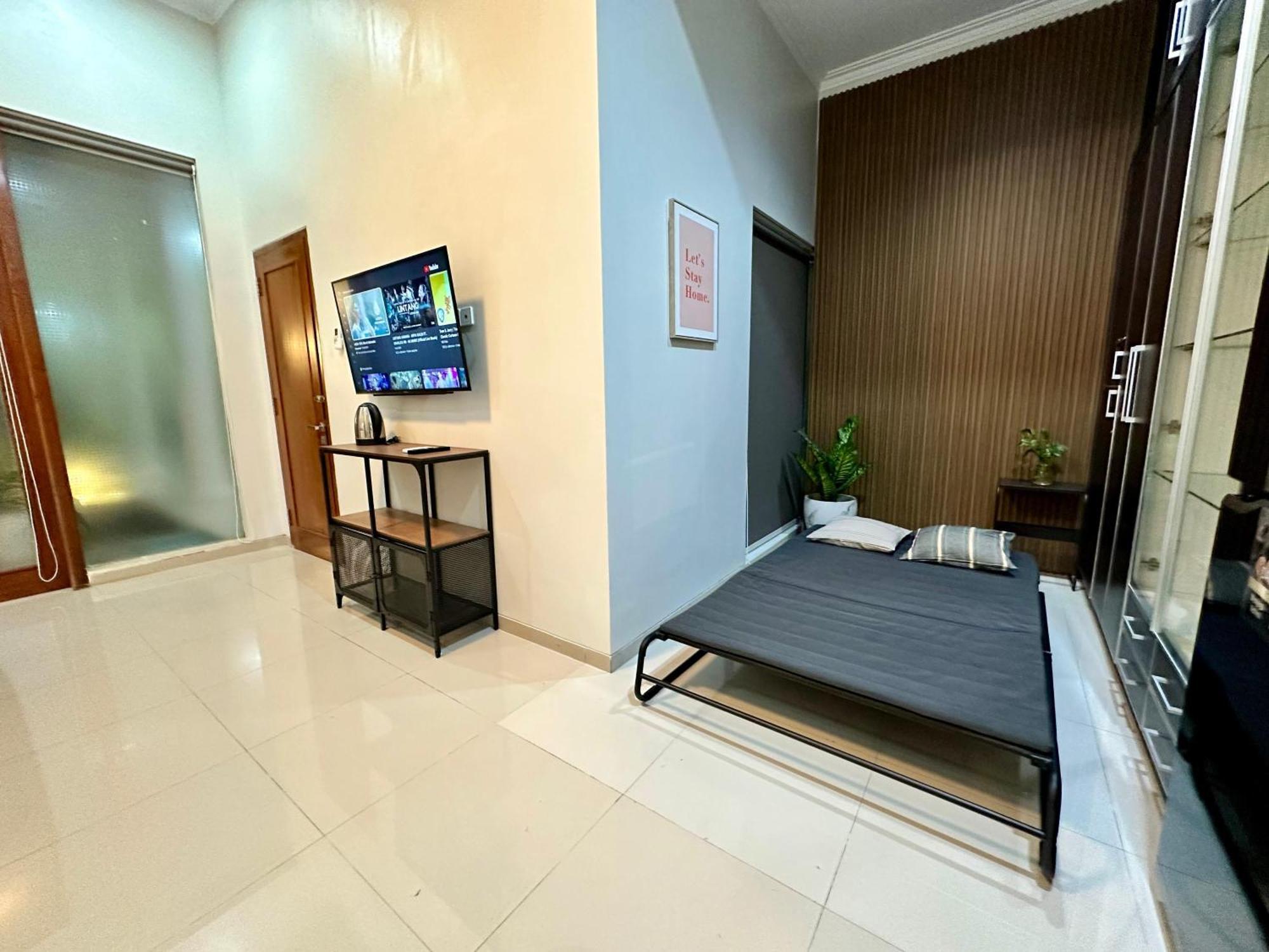 Cendhani Raras Gallery Kejayan ภายนอก รูปภาพ